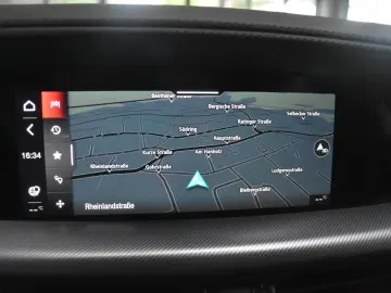 ALFA ROMEO Stelvio Q4 MatLED Navi Leder Kam HarmKardon ACC