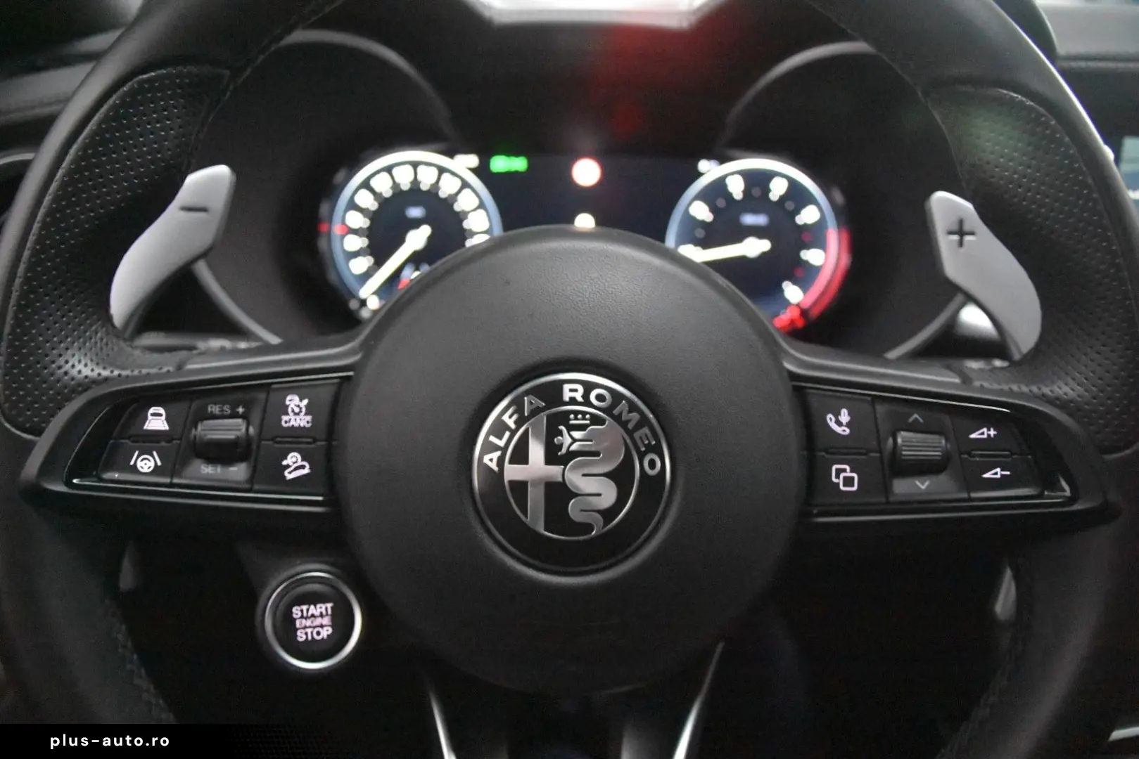 ALFA ROMEO Stelvio Q4 MatLED Navi Leder Kam HarmKardon ACC