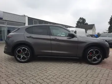 ALFA ROMEO Stelvio 2.2 JTDM Veloce Q4 Matrix DAB Kamera