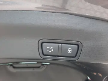 ALFA ROMEO Stelvio 2.2 JTDM Veloce Q4 Matrix DAB Kamera