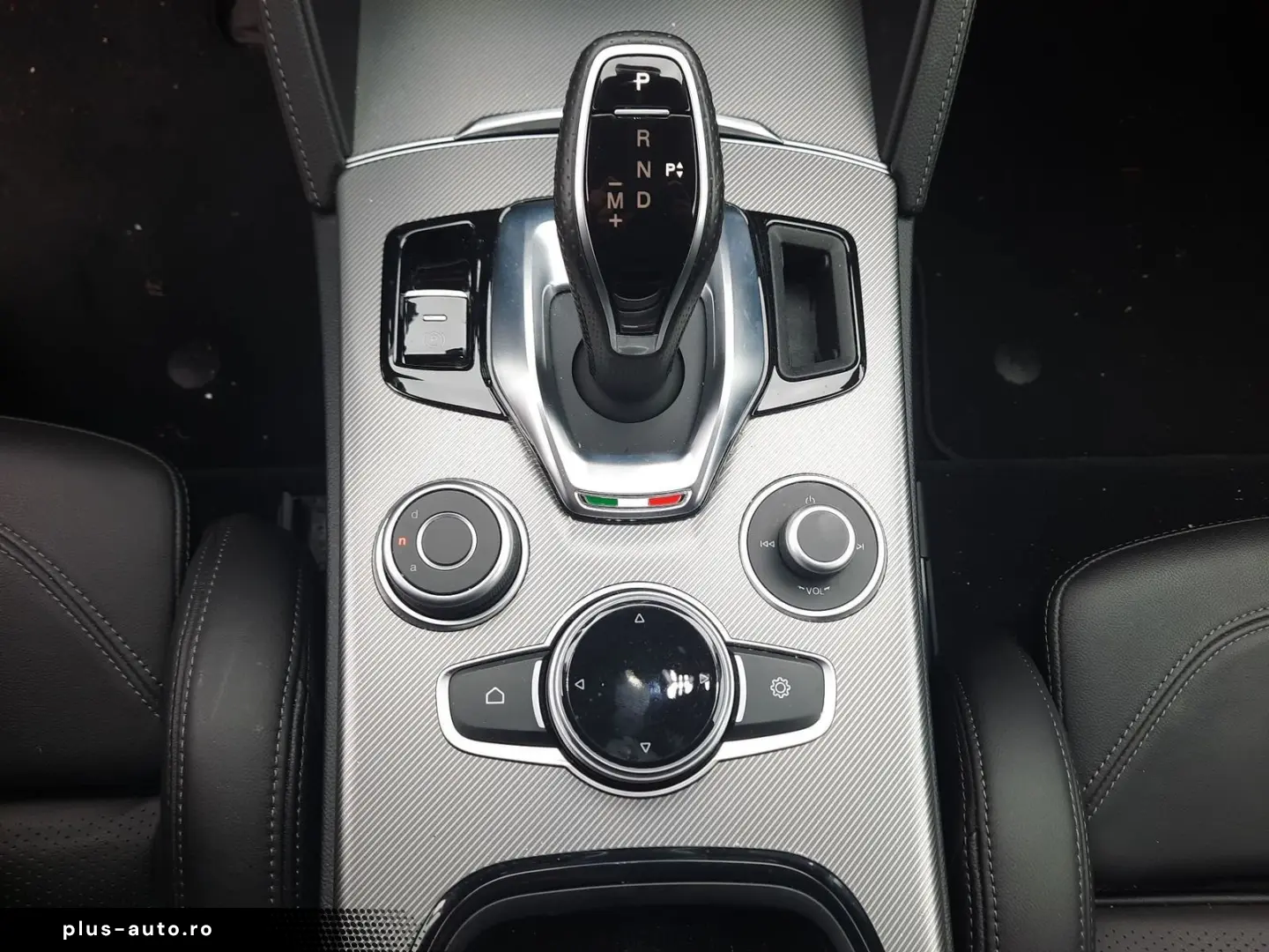 ALFA ROMEO Stelvio 2.2 JTDM Veloce Q4 Matrix DAB Kamera