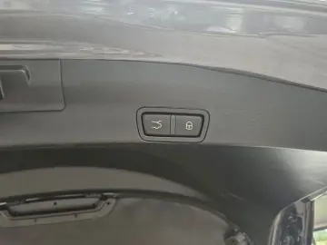 ALFA ROMEO Stelvio Veloce Q4 ACC Matrix Leder Kamera Navi