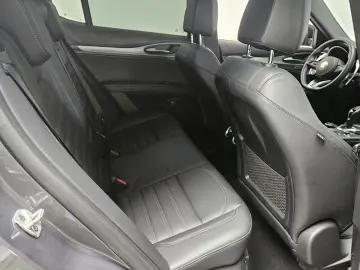 ALFA ROMEO Stelvio Veloce Q4 ACC Matrix Leder Kamera Navi