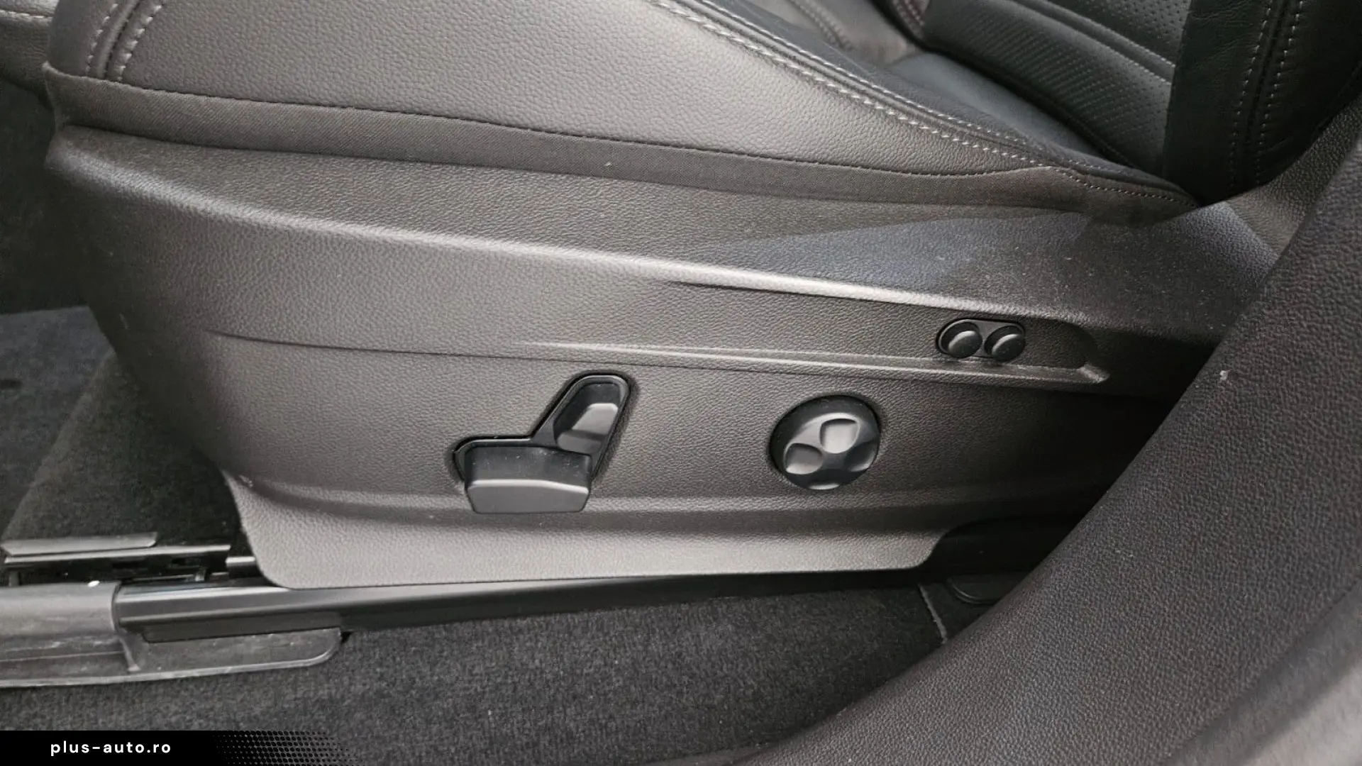 ALFA ROMEO Stelvio Veloce Q4 ACC Matrix Leder Kamera Navi