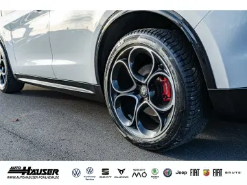 ALFA ROMEO Stelvio Veloce 2.0 Turbo AT8 Q4 EL. HECKKL. HARM