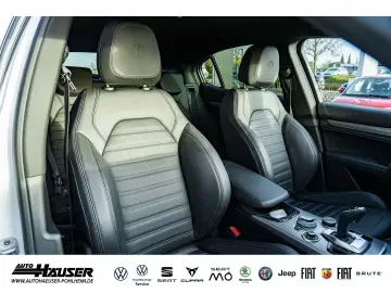 ALFA ROMEO Stelvio Veloce 2.0 Turbo AT8 Q4 EL. HECKKL. HARM