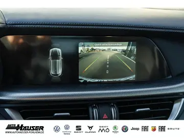 ALFA ROMEO Stelvio Veloce 2.0 Turbo AT8 Q4 EL. HECKKL. HARM