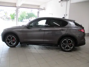 ALFA ROMEO Stelvio Veloce Q4 NAVI SHZ LEDER AT