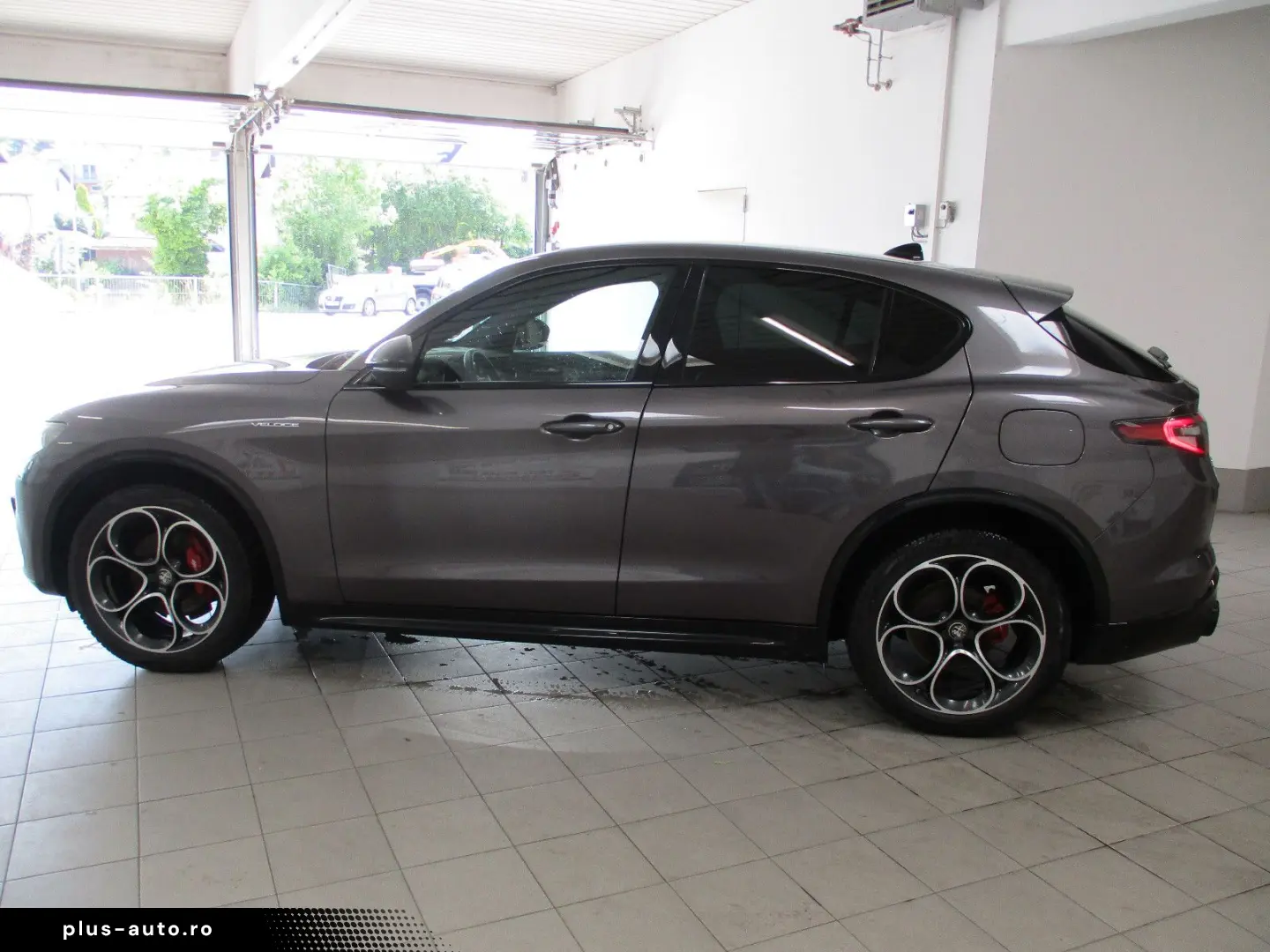 ALFA ROMEO Stelvio Veloce Q4 NAVI SHZ LEDER AT