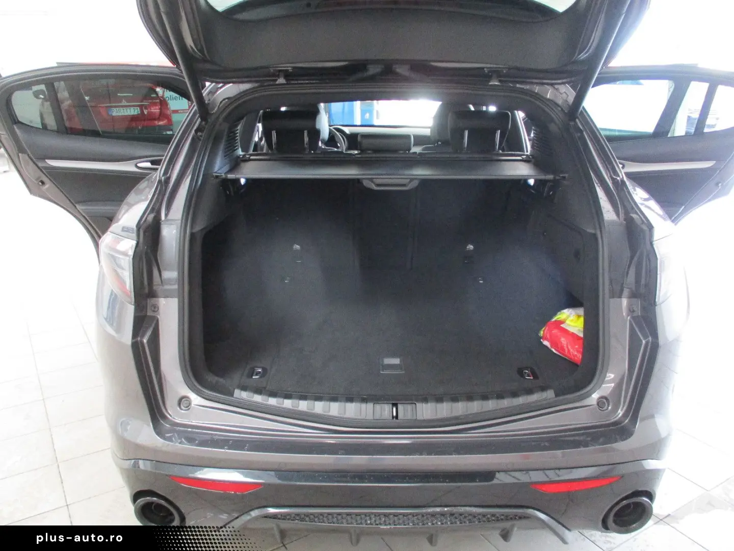 ALFA ROMEO Stelvio Veloce Q4 NAVI SHZ LEDER AT