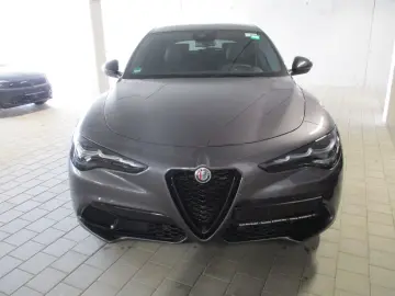 ALFA ROMEO Stelvio Veloce Q4 NAVI SHZ LEDER AT
