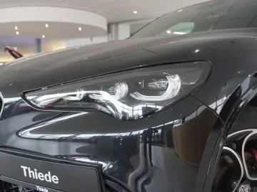 ALFA ROMEO Stelvio 2.2D VELOCE Q4 NAVI LED KAMERA MATRIX SH