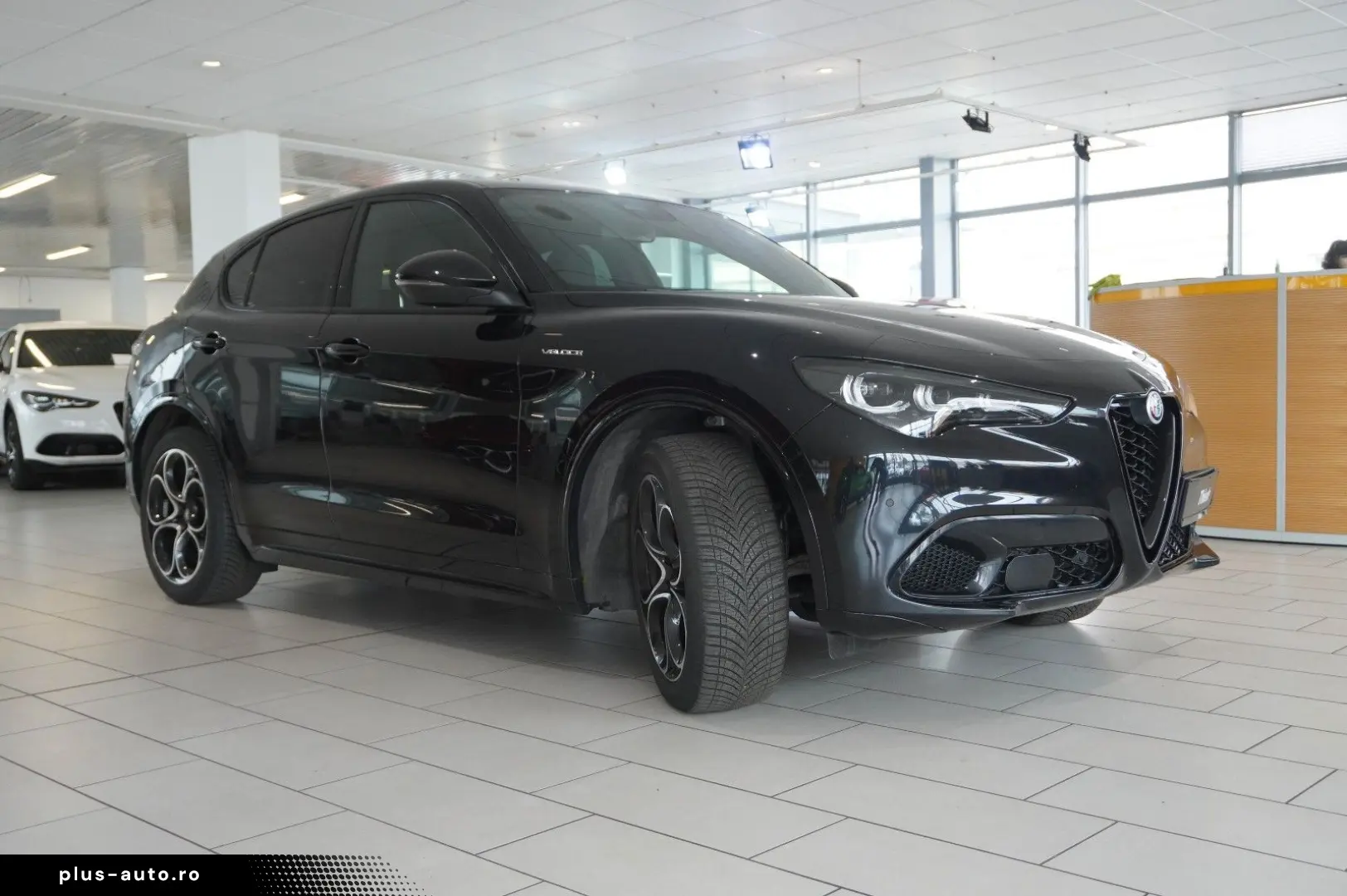 ALFA ROMEO Stelvio 2.2D VELOCE Q4 NAVI LED KAMERA MATRIX SH