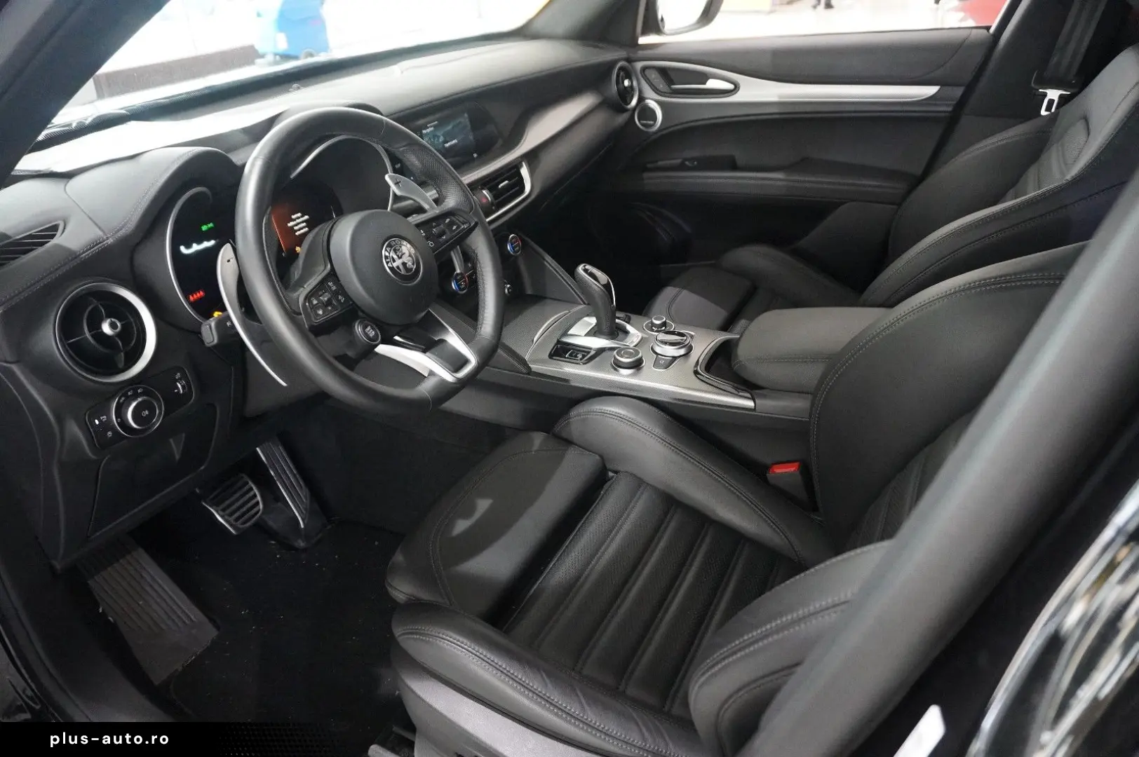 ALFA ROMEO Stelvio 2.2D VELOCE Q4 NAVI LED KAMERA MATRIX SH