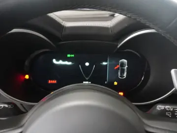 ALFA ROMEO Stelvio 2.2D VELOCE Q4 NAVI LED KAMERA MATRIX SH