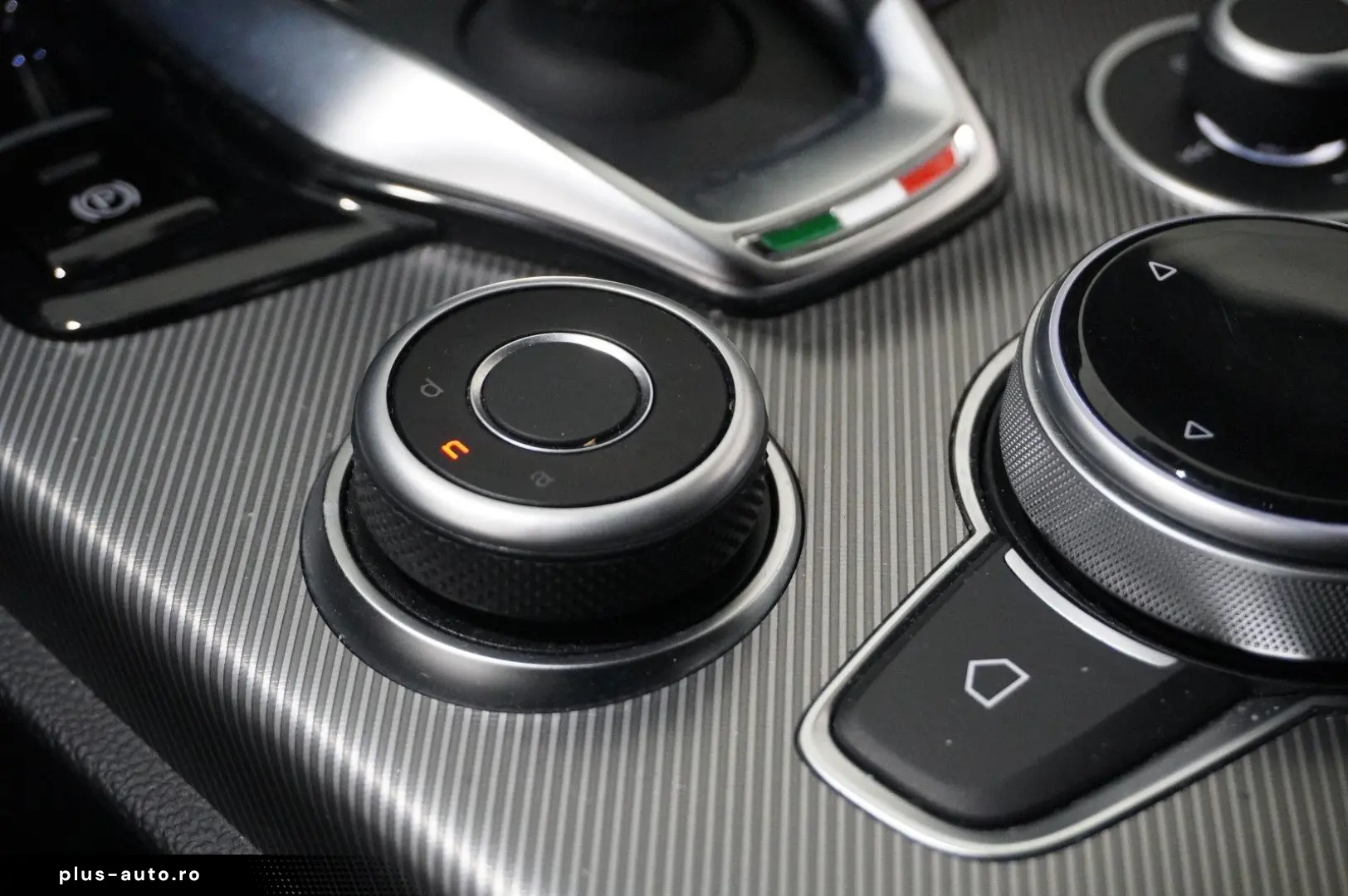 ALFA ROMEO Stelvio 2.2D VELOCE Q4 NAVI LED KAMERA MATRIX SH