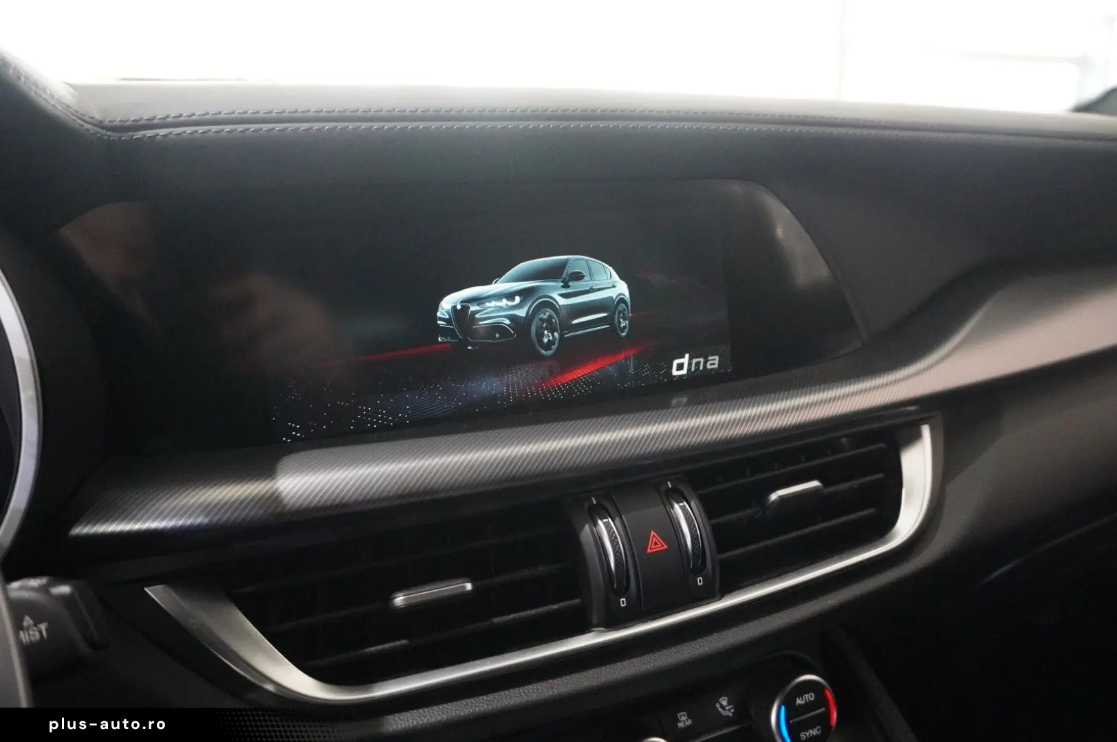 ALFA ROMEO Stelvio 2.2D VELOCE Q4 NAVI LED KAMERA MATRIX SH