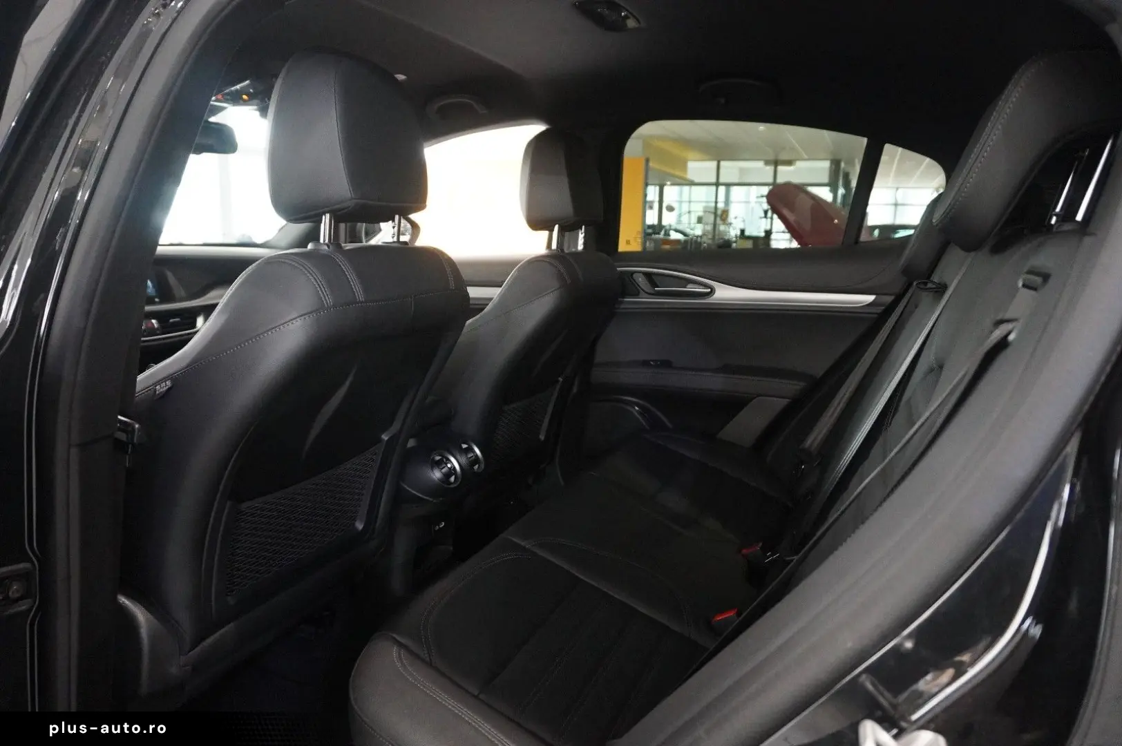 ALFA ROMEO Stelvio 2.2D VELOCE Q4 NAVI LED KAMERA MATRIX SH