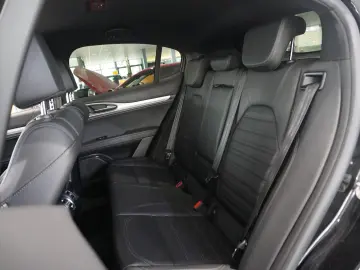 ALFA ROMEO Stelvio 2.2D VELOCE Q4 NAVI LED KAMERA MATRIX SH