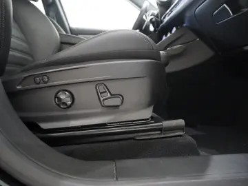 ALFA ROMEO Stelvio 2.2D VELOCE Q4 NAVI LED KAMERA MATRIX SH