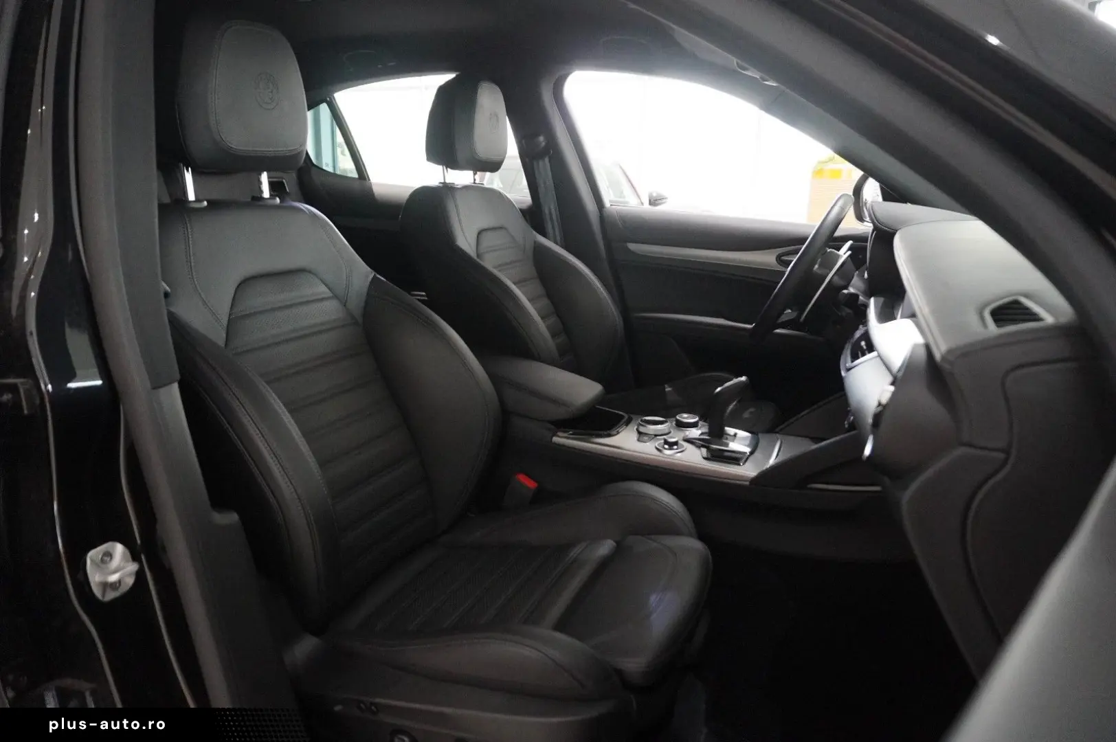 ALFA ROMEO Stelvio 2.2D VELOCE Q4 NAVI LED KAMERA MATRIX SH