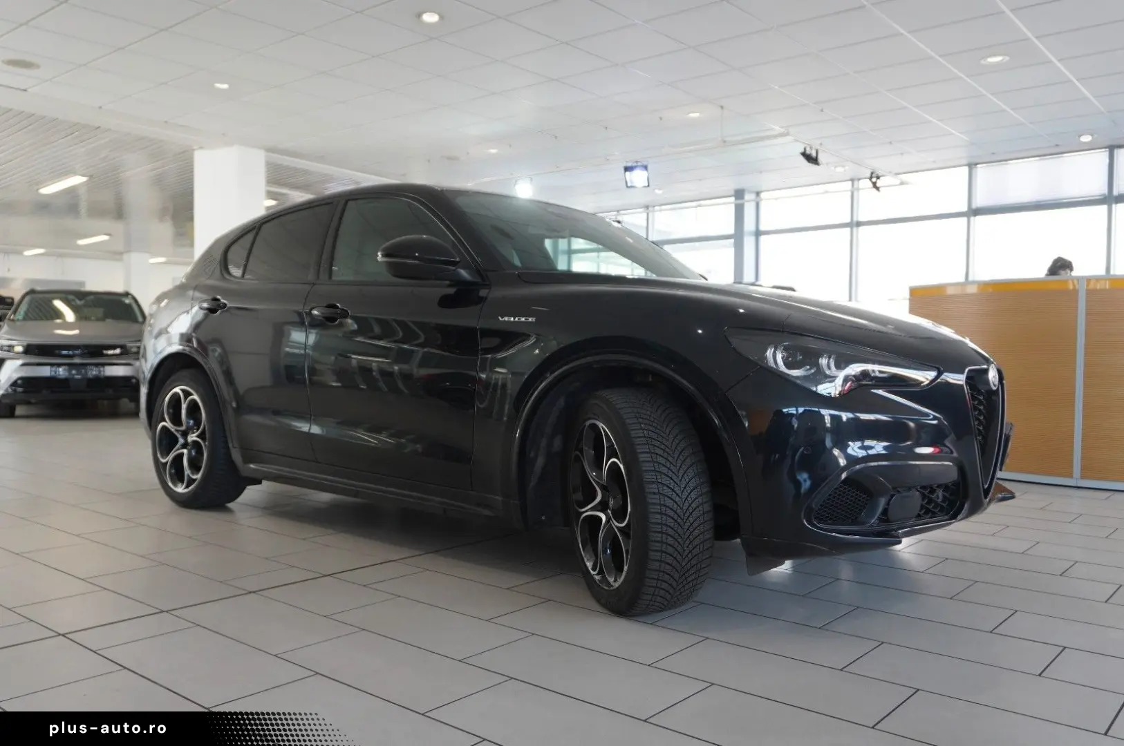 ALFA ROMEO Stelvio 2.2D VELOCE Q4 NAVI LED KAMERA MATRIX SH
