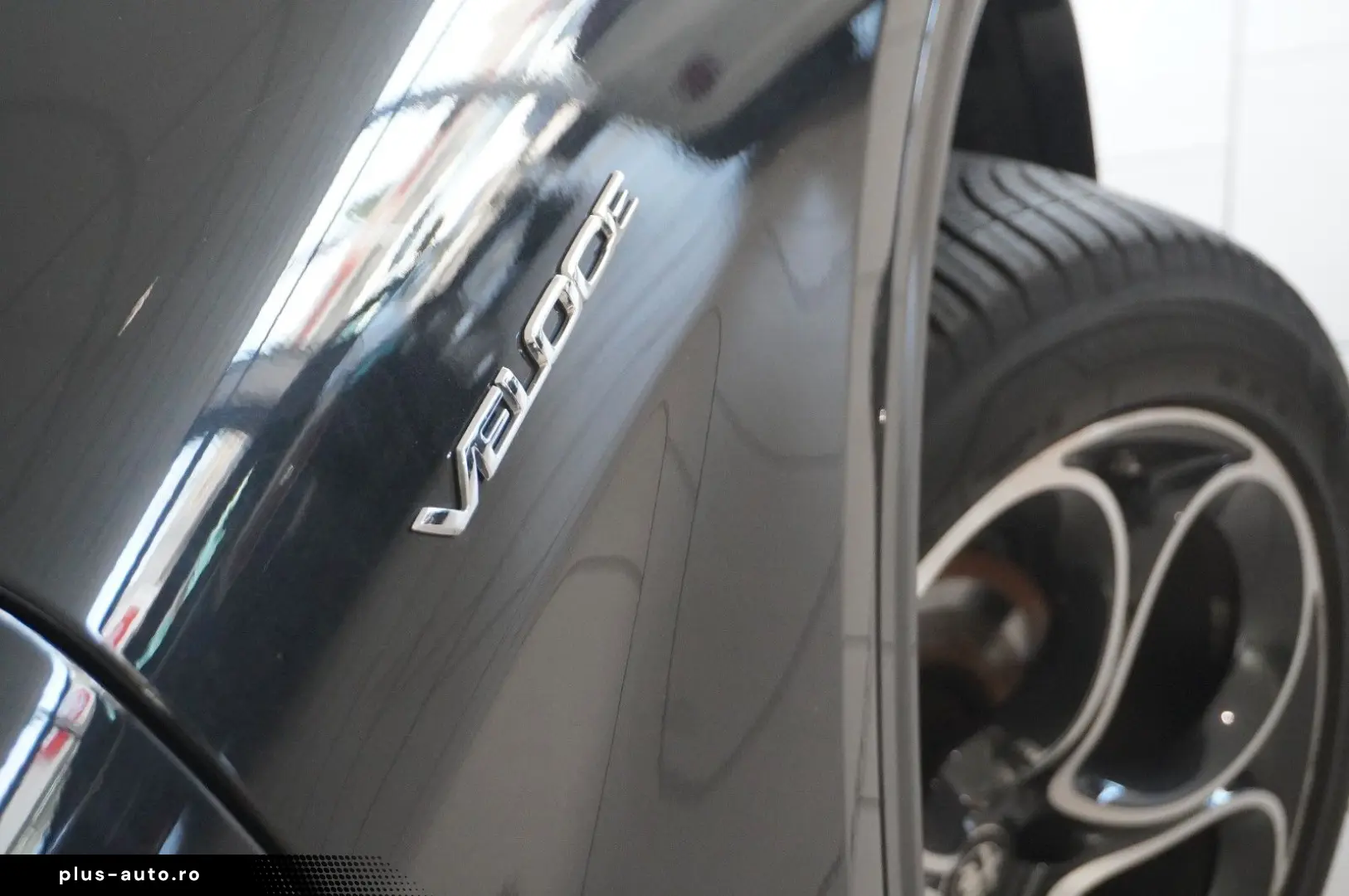 ALFA ROMEO Stelvio 2.2D VELOCE Q4 NAVI LED KAMERA MATRIX SH