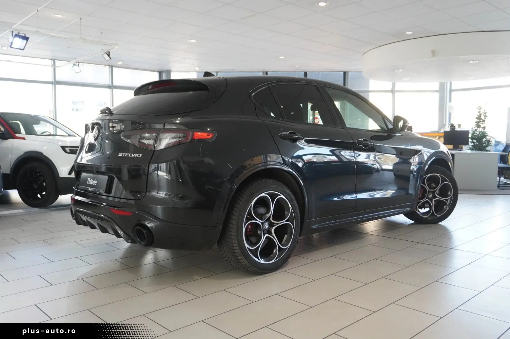 ALFA ROMEO Stelvio 2.2D VELOCE Q4 NAVI LED KAMERA MATRIX SH