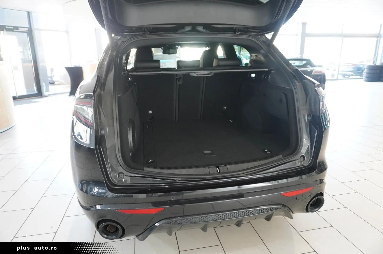 ALFA ROMEO Stelvio 2.2D VELOCE Q4 NAVI LED KAMERA MATRIX SH