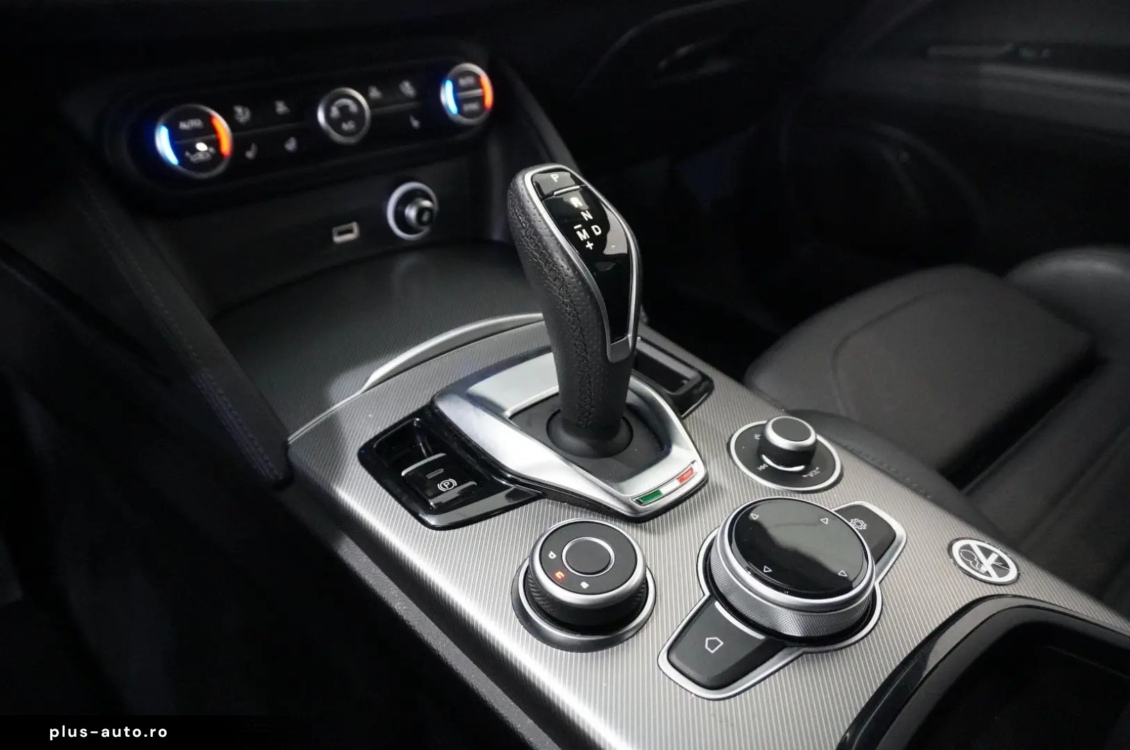 ALFA ROMEO Stelvio 2.2D VELOCE Q4 NAVI LED KAMERA MATRIX SH