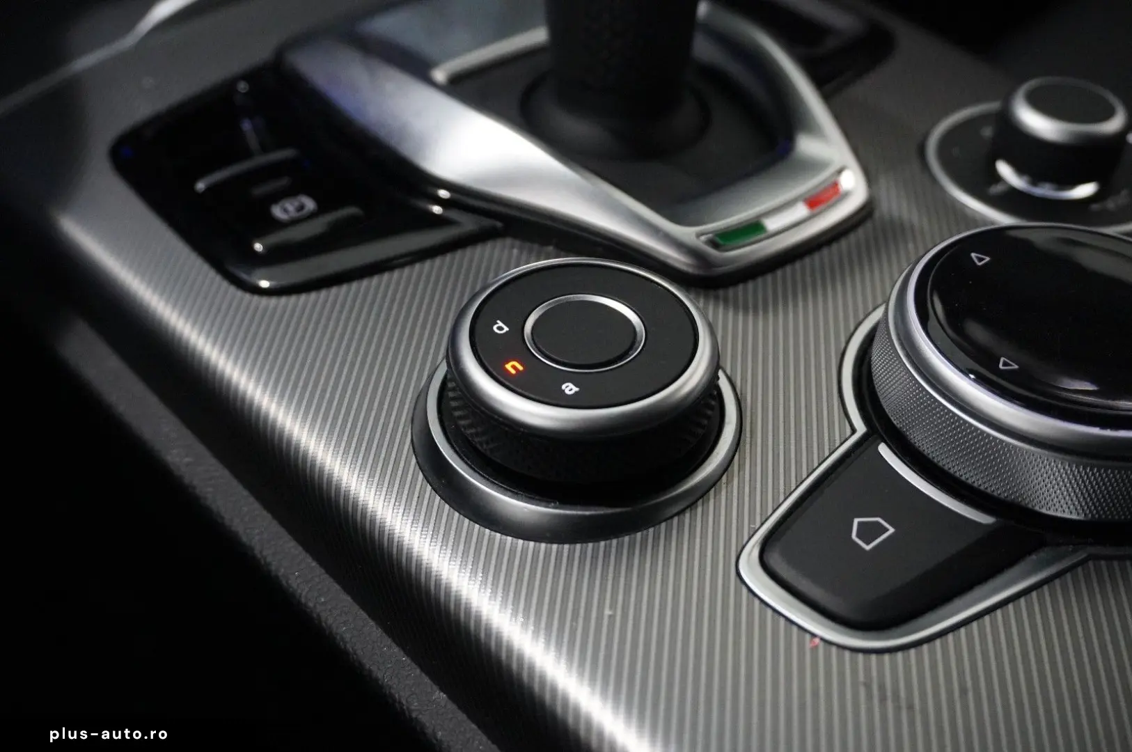 ALFA ROMEO Stelvio 2.2D VELOCE Q4 NAVI LED KAMERA MATRIX SH