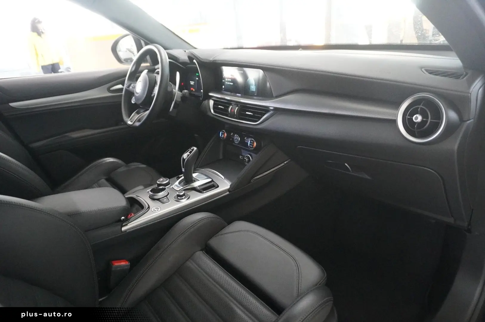 ALFA ROMEO Stelvio 2.2D VELOCE Q4 NAVI LED KAMERA MATRIX SH