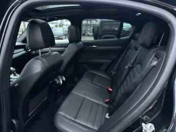 ALFA ROMEO Stelvio Quadrifoglio Benzin 519 PS AT  PANO