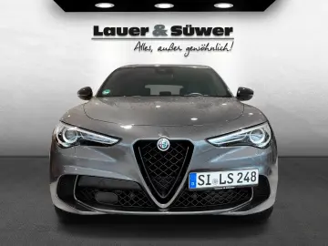 ALFA ROMEO Stelvio Quadrifoglio 2 9l V6 510PS Q4 SPARCO