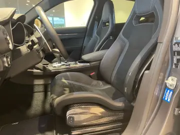 ALFA ROMEO Stelvio Quadrifoglio 2 9l V6 510PS Q4 SPARCO