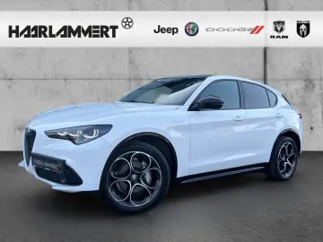 ALFA ROMEO Stelvio Veloce PANORAMA AHK ACC NAVI CARPLAY KAM