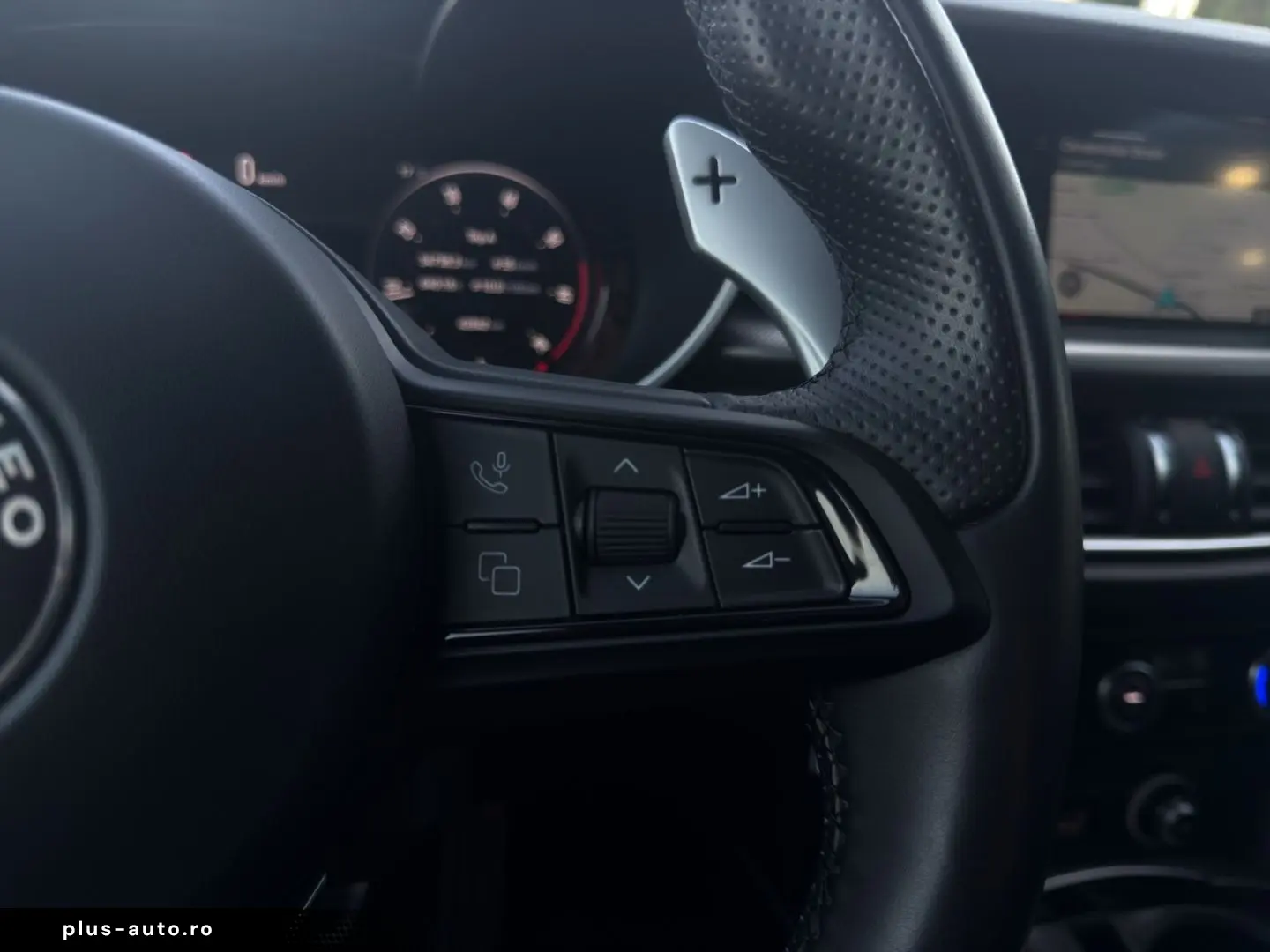 ALFA ROMEO Stelvio Veloce PANORAMA AHK ACC NAVI CARPLAY KAM