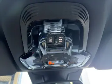 ALFA ROMEO Stelvio Veloce PANORAMA AHK ACC NAVI CARPLAY KAM