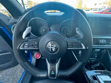ALFA ROMEO Stelvio Quadrifoglio Q4