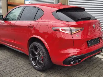 ALFA ROMEO Stelvio Quadrifoglio Q4