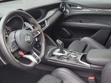 ALFA ROMEO Stelvio Quadrifoglio Q4