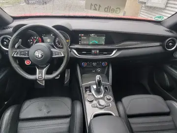 ALFA ROMEO Stelvio Quadrifoglio Q4