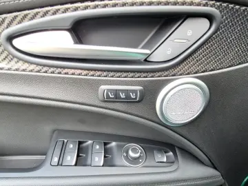 ALFA ROMEO Stelvio Quadrifoglio Assistenz Paket   GSD