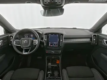 VOLVO XC40 Ultimate Dark 360 Kamera Schiebedach ACC PD