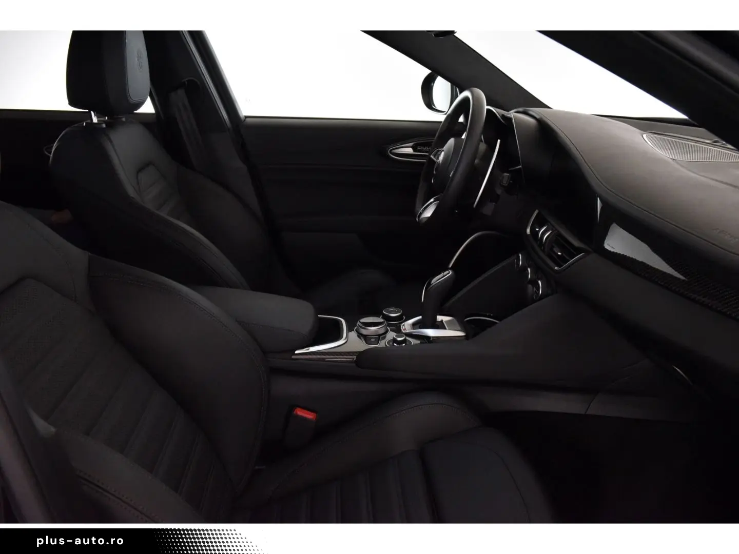 ALFA ROMEO Giulia Quadrifoglio 2.9 V6 Bi-Turbo Harman Kardo