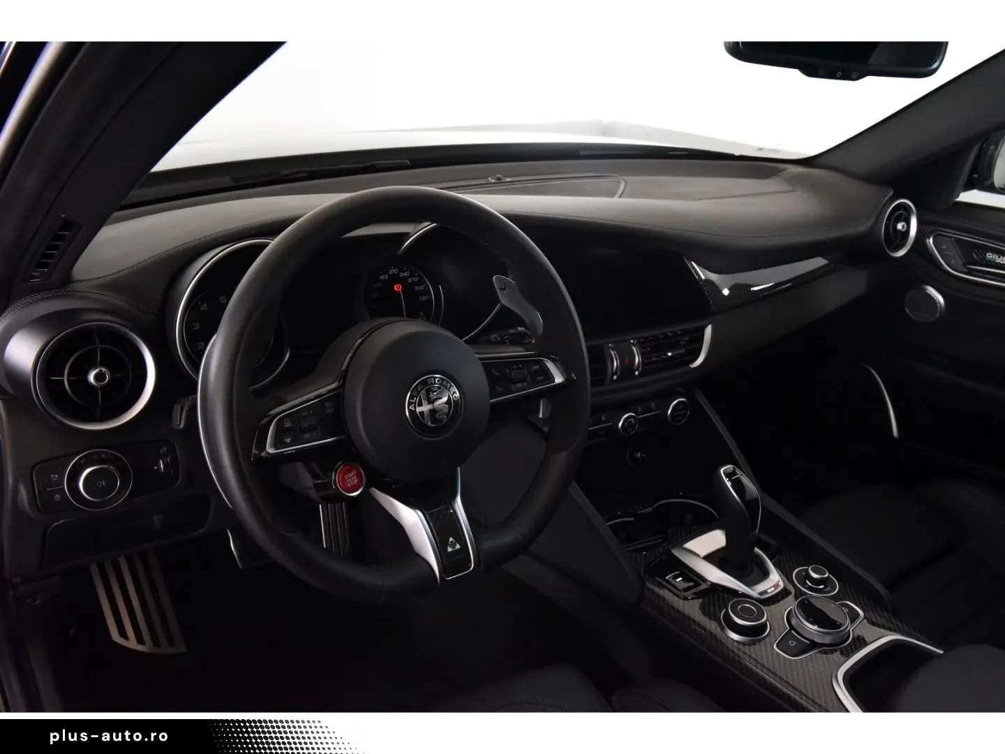 ALFA ROMEO Giulia Quadrifoglio 2.9 V6 Bi-Turbo Harman Kardo