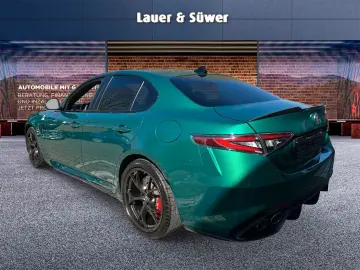 ALFA ROMEO Giulia Quadrifoglio 519 PS AT 8 SPARCO TROFEO