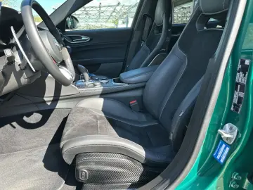 ALFA ROMEO Giulia Quadrifoglio 519 PS AT 8 SPARCO TROFEO