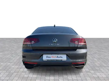 VW Passat Comfortline 2.0 TDI DSG