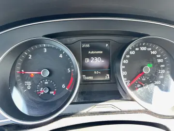 VW Passat Comfortline 2.0 TDI DSG